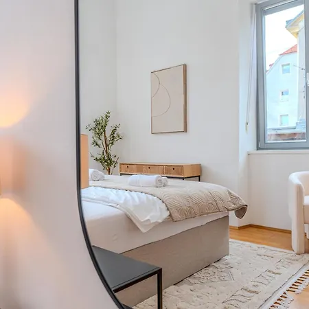 Apartment Hakuna Big Boho-lounge - Stadtzentrum - Kostenlose Parkplätze *