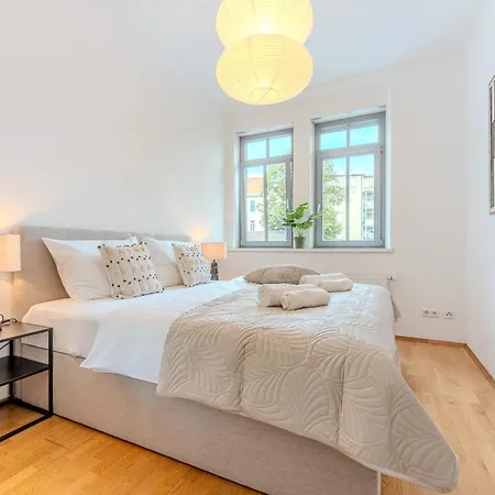 Apartament Hakuna Big Boho-lounge - Stadtzentrum - Kostenlose Parkplaetze Graz