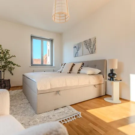 Apartament Hakuna Big Boho-lounge - Stadtzentrum - Kostenlose Parkplaetze *